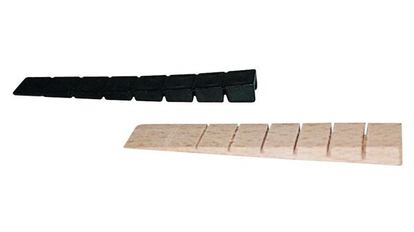 Etanchéifier Cale-striee-plastique-ref-10711-992654