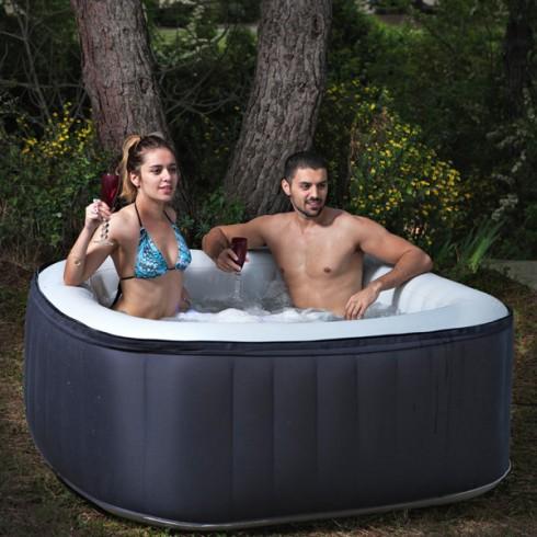 SPA JACUZZI GONFLABLE SPARK01 - 3 PLACES SPA JACUZZI GONFLABLE SPARK01 - 3 PLACES