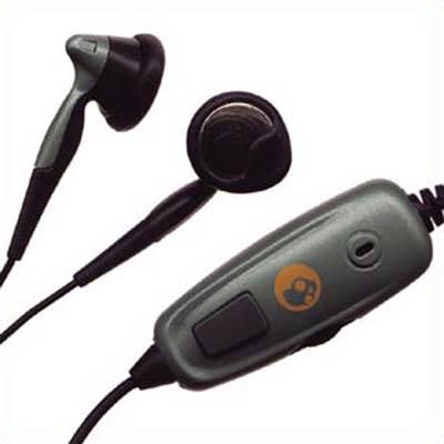 Earbuds on Couteur Skullcandy Link Earbuds