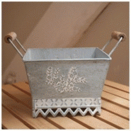 CACHE POT EN ZINC PATINé
