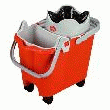 SEAU DE LAVAGE 14 + 3 LITRES ET FRANGE MICROFIBRES  -