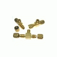 RACCORD 1/4  SAE X 1/8  NPT X 1/4  SAE RÉF T4M
