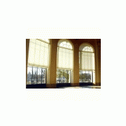 STORE D'INTÉRIEUR ET D'EXTÉRIEUR ITALIENS ET VERTICAUX 