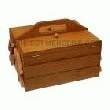 TRAVAILLEUSE EN BOIS