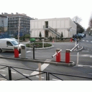 BARRIèRE LEVANTE MOTORISéE