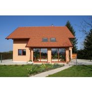 MAISON À OSSATURE EN BOIS