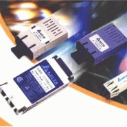 CONVERTISSEUR GIGABIT ETHERNET FIBER CHANNEL / GIGABIT ETHERNET