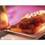 MILLE FEUILLE CARAMELISé à LA BIERE ET FRUITS ROUGES