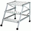 MARCHEPIED FIXE AVEC LARGE PLATEFORME 3 MARCHES.