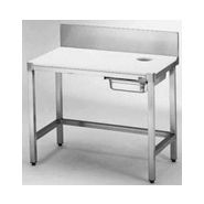 TABLE DE PREPARATION SUR PIEDS