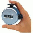 COMPTEUR À MAIN POUR SUPPORT HORIZONTAL BOITIER MÉTALLIQUE.