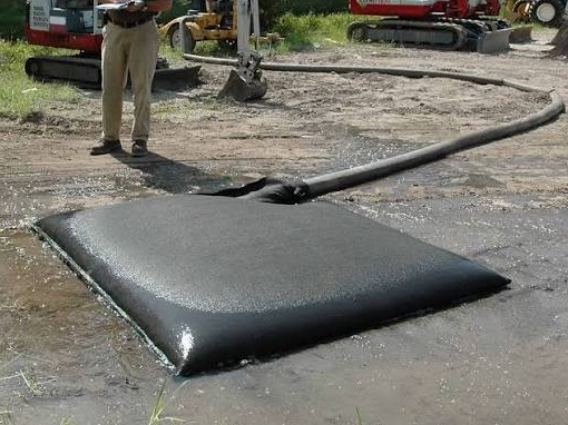 Sache filtrante pour eaux de chantier