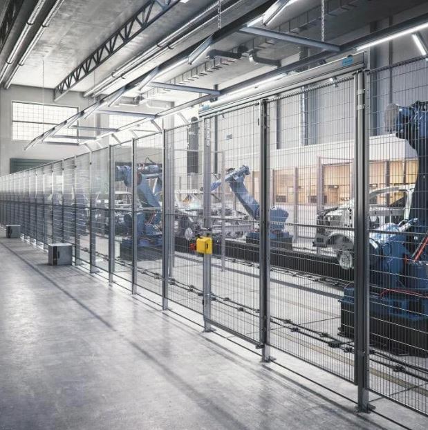 Cloison grillagée pour machine 