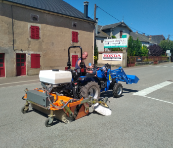 Balayeuse ESCOMEL BEMA 20 - Voiries - Entretien