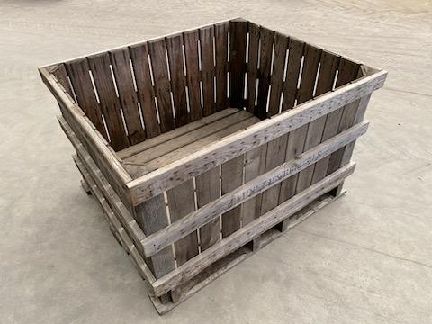 Palox bois 100X120 - dimensions extérieur 100 × 120 × 80 cm, gerbable, 700 litres