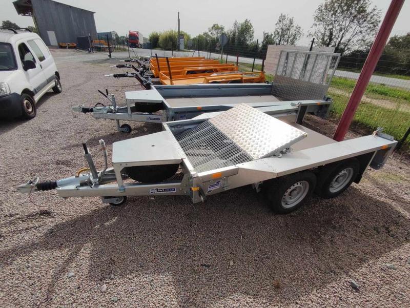 Remorque Ifor Williams GX84 Porte Engin 2023 - 2,45 m de long, 1,27 m de large, charge utile 2160 kg