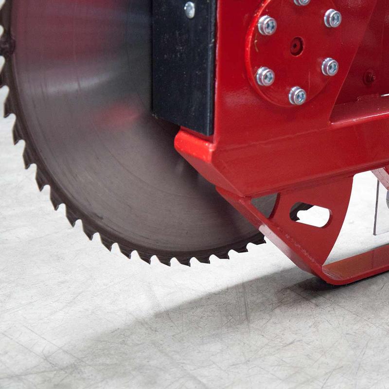 Lamier à scies WoodKing Classic - 3 lames Ø 700 mm, largeur de coupe 2100 mm, pour tracteur