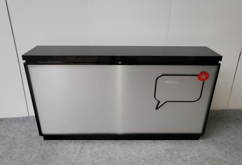 Comptoir d'accueil droit laqué noir gris argent - L 195 x P 41 x H 105 cm