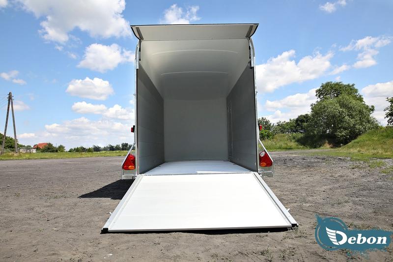 Remorque fourgon DEBON ROADSTER 500 XL - PTAC 1400 à 2600 kg, double essieux freinés, suspension Pullman 2, châssis galvanisé