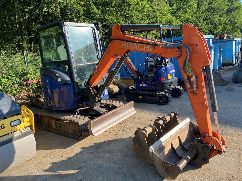 Mini-pelle Hitachi ZX26U-5A 2.6 tonnes - 3 godets Morin - attache rapide ACB M1 - 4 sorties hydrauliques - chenilles caoutchouc - certificat CE