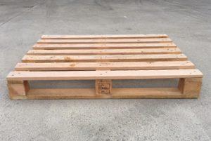 Palettes sur mesure bois - fabrication précise, séchage, rabotage et traitement NIMP15 possible