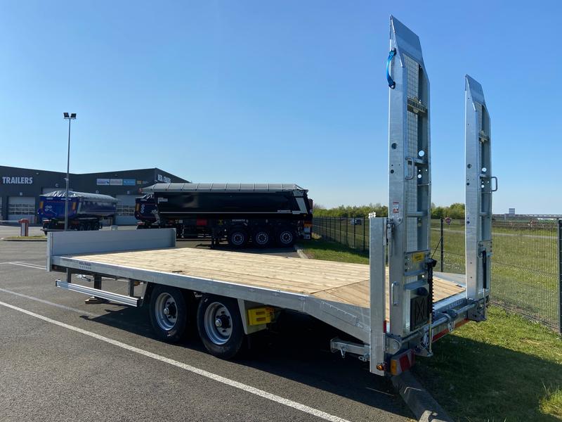HUMBAUR – Remorque porte engins 11,9t – Neuve – Galvanisée à chaud – 2 essieux BPW
