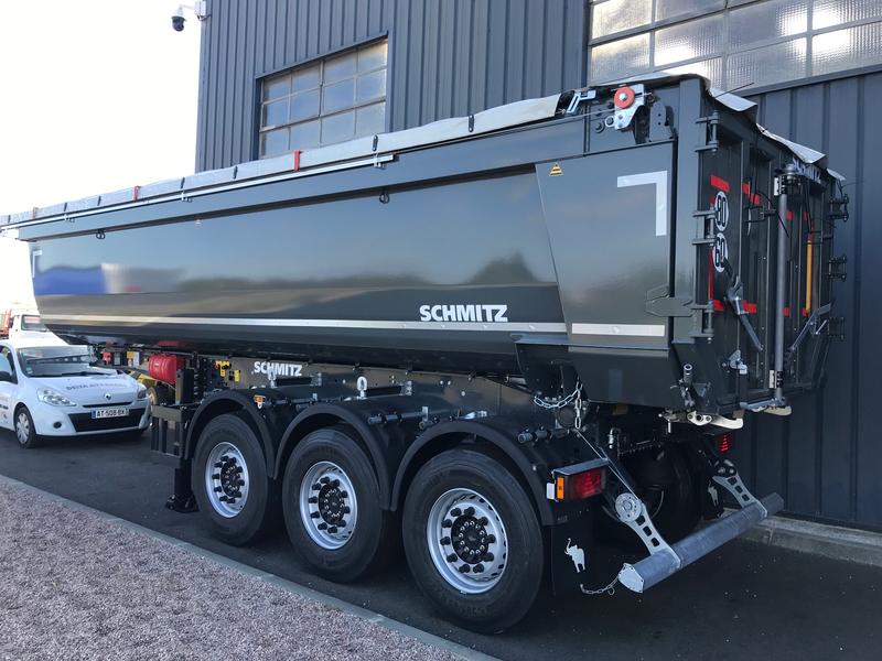 SCHMITZ CARGOBULL – Benne TP Acier – NEUVE