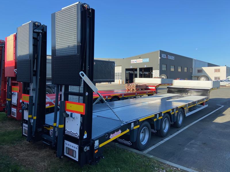 Nooteboom – Porte Engins – Nacelles avec chassis métallisé, 3 essieux SAF, pneumatiques Michelin