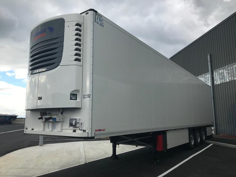 Schmitz Cargobull – Frigo – Mono Temperature – Châssis galvanisé, plancher alu, groupe Thermoking, 3 essieux