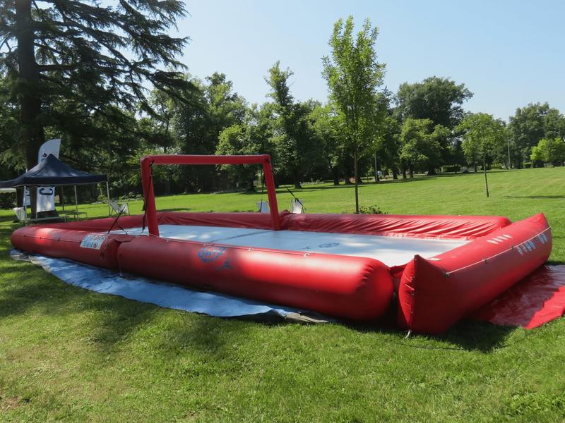 BimB'Aqua - terrain de jeu gonflable avec plus de 30 activités sportives et ludiques
