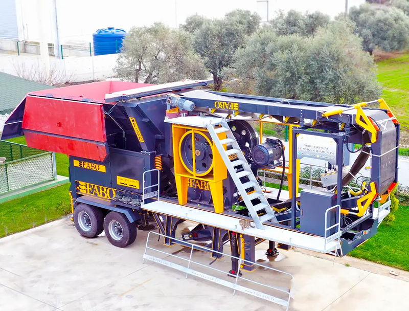 Concasseur à Mâchoires Primaire Mobile MJK-60 - Capacité 60-120 Tonnes, Alimentation 380 mm