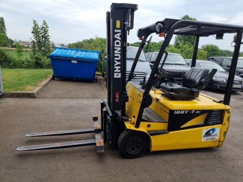 Chariot élévateur électrique 1T8 - Hyundai 18 BT-7 - capacité 1,8 t - hauteur de levée 3,3 m
