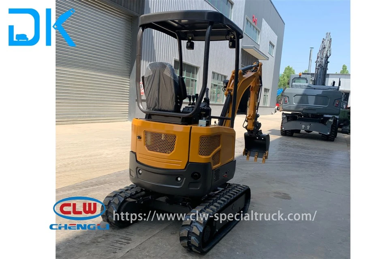 Excavatrice Chengli CL8020 - Crawler compact 0,07 m³ - Moteur Kubota D1105 14,2 kW - Espaces serrés