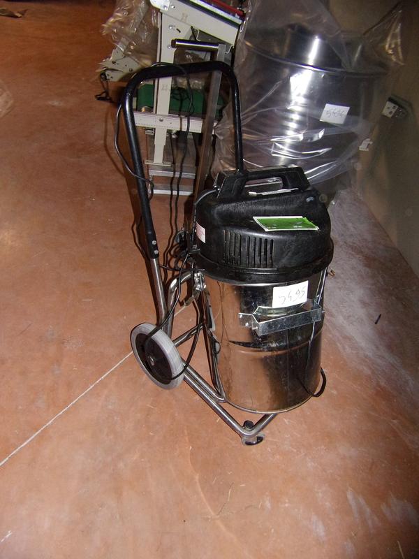 Aspirateur Numatic WVD 752T - 2000 W max - 230 V / 50-60 Hz