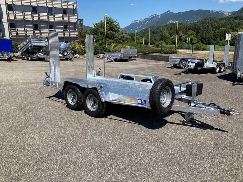 Remorque porte engin galvanisée à chaud - 1 ou 2 essieux de 1300 à 3500 kg PTAC