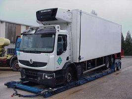 RENAULT PORTEUR 6X4X2 - PORTEUR PRENIUM 320 DXI FRIGORIFIQUE ESSIEU ARRIERE DIRECTEUR RELEVABLE CAISSE LAMBERET DE 8M