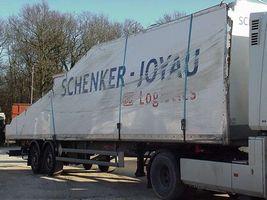 SAMRO FOURGON ACCIDENTE - 2 ESSIEUX - CHOC SUR CAISSE - CARROSSERIE TROUILLET - 13.60 M