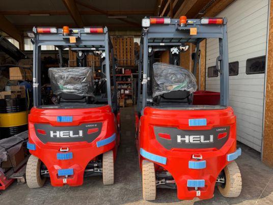 Chariot élévateur électrique Heli CPD25 GB2LI-S - 2,5T - Batterie lithium - Mât triplex - Hauteur 5,4 m - Neuf 2024