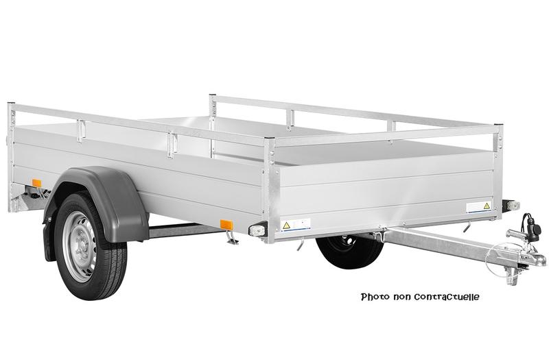 Remorque de location 750 kg - 2.54 m x 1.33 m - Attache type caravane