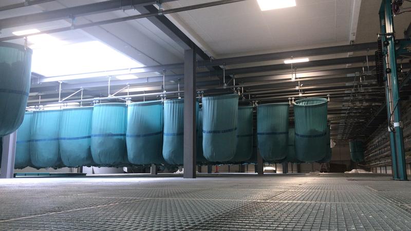 Convoyeurs aériens - Transfert automatique et stockage aérien avec traçabilité