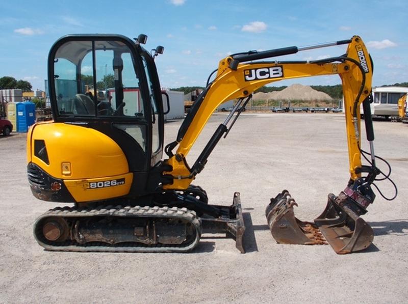 Mini pelle 2T8 JCB 8026 CTS d'occasion - 2019, 1788h, 18,4 kW