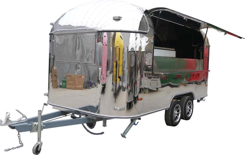 Remorque snack 5m Inox rétro - Look Airstream vintage - Finition inox miroir - Livrée équipée