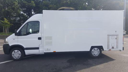 Food-Truck Burger - Renault Master 120 CV Diesel 2010 - Aménagement complet - 26 990 € HT