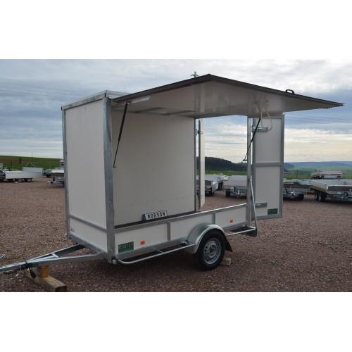 Remorque fourgon BW Marché simple essieu 250 x 125 x 180 hayon latéral PTAC 750 kg