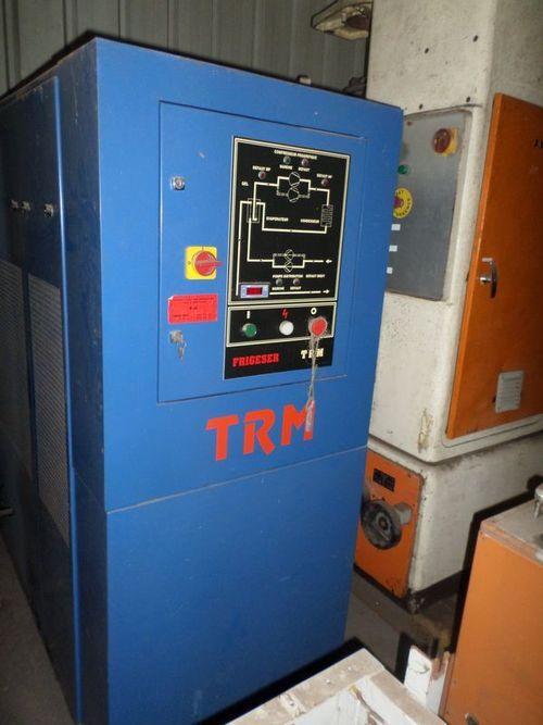 FRIGESER - Groupe refroidisseur d'eau glacée TRM 17 - 225 litres, pompe et bac intégrés