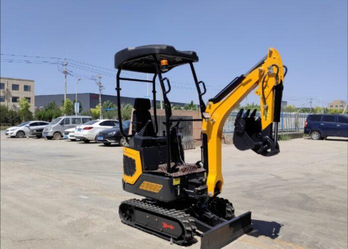 Mini pelle MTC12-1 - 1100 kg - Capacité godet 0.025 m³ - Moteur Diesel Koop Euro 5