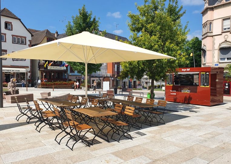 Remorque food truck burger skills - Novatruck sur-mesure 3500x2200x2300mm avec plancha électrique et équipements complets