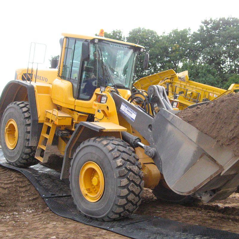Plaque de roulage 80T en PEHD recyclé - 2400 x 1200 mm - Charge 80 tonnes - Réf. SDFR467-STB