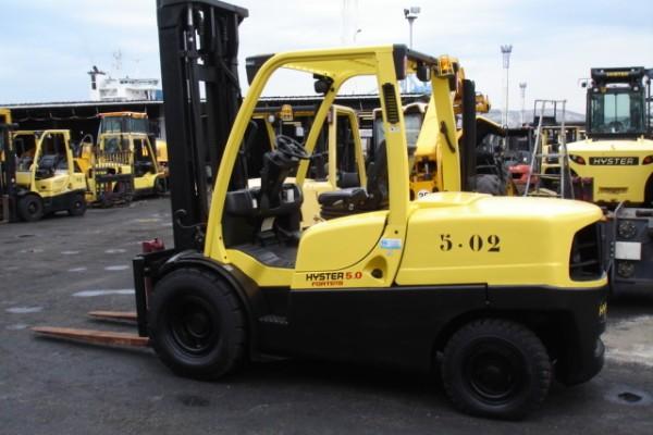 Chariot élévateur H 5.0 FT / D - HYSTER - occasion - moteur diesel Cummins QSB 3.3 L - cabine fermée entièrement équipée