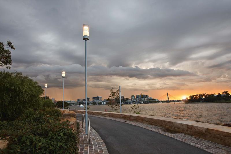 Lanova - Luminaire sur mât ou caténaire pour parcs et jardins avec diffuseur